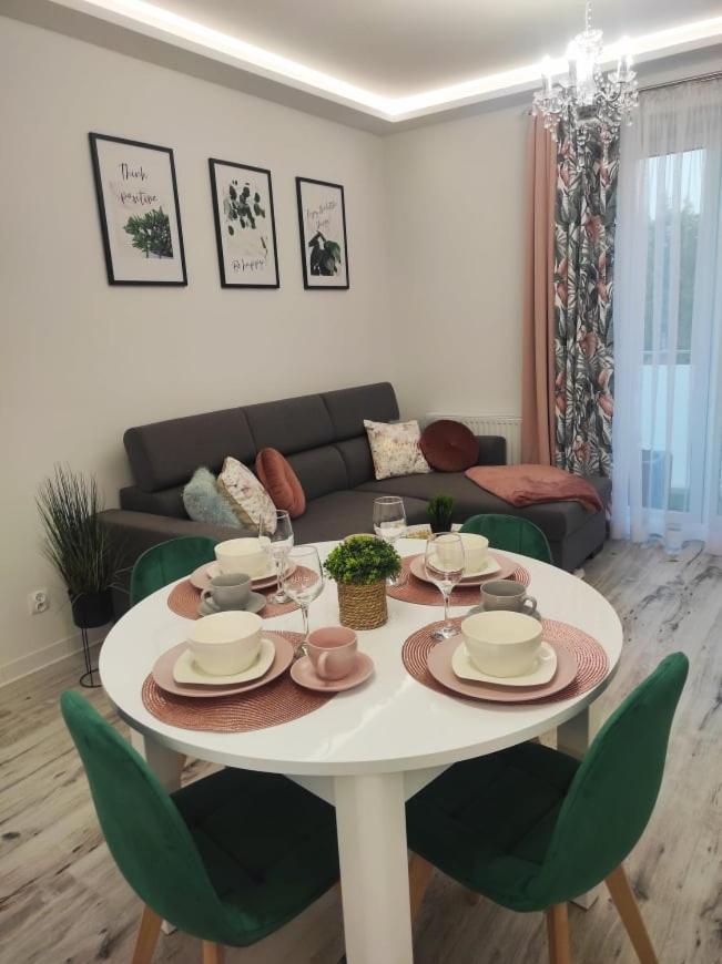 Sun River Apartament อิวาวา ภายนอก รูปภาพ