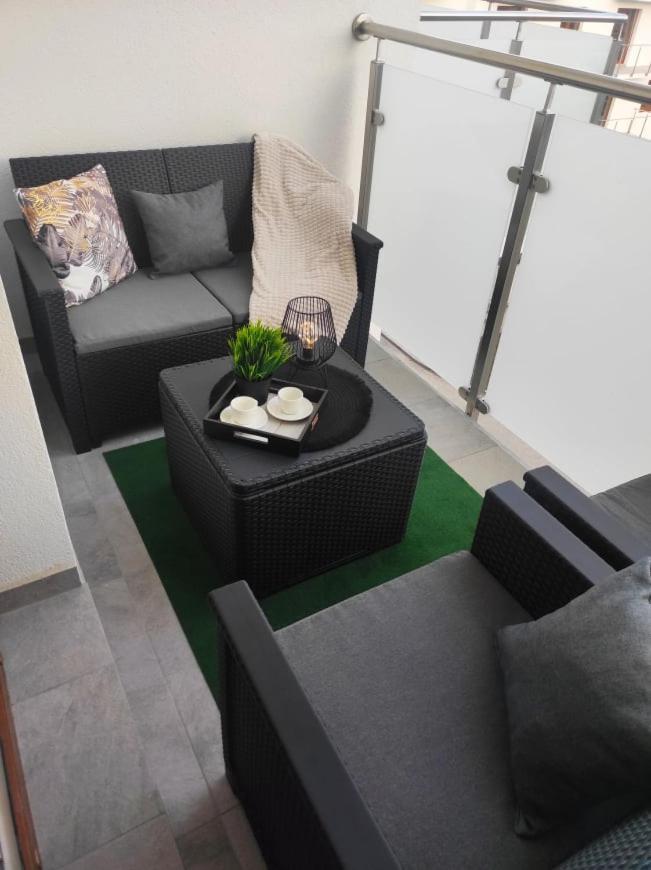 Sun River Apartament อิวาวา ภายนอก รูปภาพ